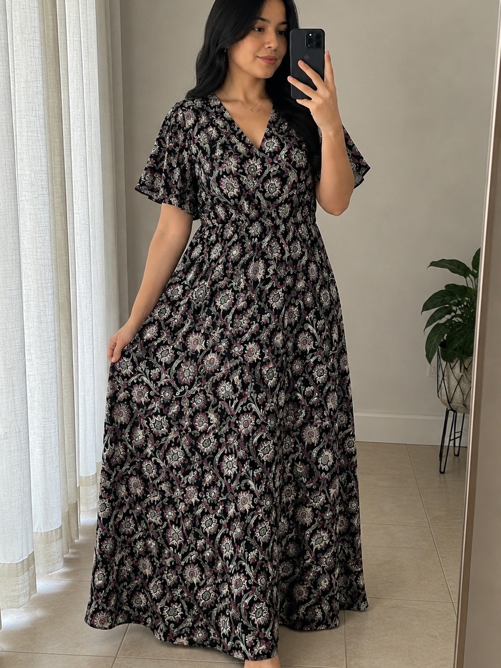 Morgan Taylor Black Floral Paisley Maxi Dress – Flutter Sleeve